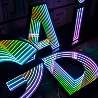 Panneau de miroir infini en verre de forme personnalisée 3D LED Panneau publicitaire Infinity Mirror LED Channel Lettre Signe