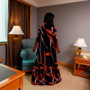 OEM/サテン生地新しいアバヤデジタルプリント長袖マキシカフタンドバイ女性用ミディアム卸売ドレス