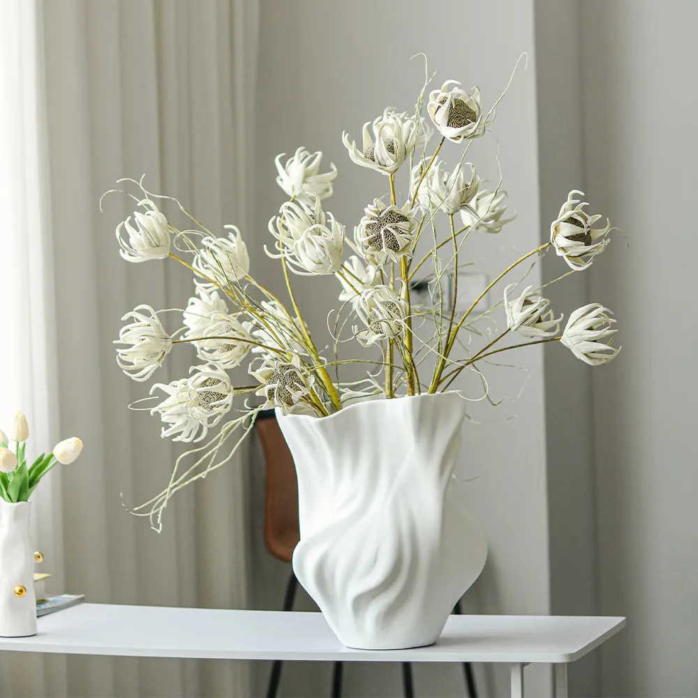 Vente chaude En Gros Usine Designer Salon Minimaliste Table Art Déco Zen Blanc Fleur Ware Vase Résine Vase