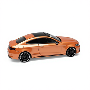 Modelo <span class=keywords><strong>Howie</strong></span> 1:64 Mercedes- C63s AMG W205 Naranja Atardecer, Aleación de Metal Fundido a Presión, Juguete Personalizado, Decoración del Hogar, Regalo, 110V - Product Image 1