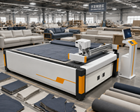 Machine de découpe CNC à couteau oscillant pour matériaux textiles domestiques, tapis, tapis de sol, velours, canapé, tapis de voiture