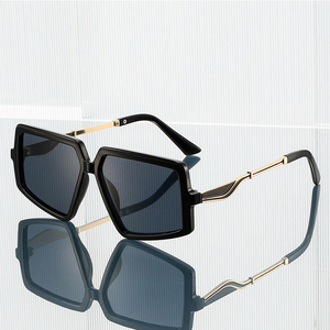 Women's 2026 Lightweight Metal <b>Square</b> Full Rim Transparent Vintage Tortoiseshell Red Fashion <b>Sunglasses</b> UV400 PC Block Design - Product Image 3