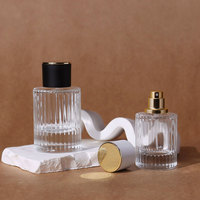 Flacon pulvérisateur vide à rayures verticales pour cosmétiques, diffuseur, 30ml 50ml 100ml, en verre, pour parfum ou huile, avec bouchon