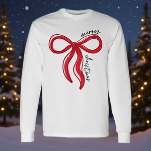 Camiseta de manga larga con estética coqueta de Papá Noel y lazo rojo de Feliz Navidad - Product Image 3