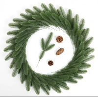 Décorations 3D en plastique à triple couche, imitant des aiguilles de pin, pour DIY, ornements à suspendre pour sapin de Noël, fournitures de fête