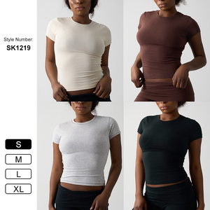SK1219 T-Shirt Aderente Casual a Maniche Corte con Girocollo in Jersey di Cotone Leggero ed Elasticizzato 90% Cotone / 10% Elastan per Yoga e Corsa - Product Image 3