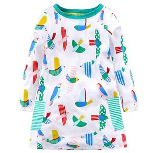 Petits articles à succès : Vêtements vintage pour enfants en gros, robes de filles à l'ancienne - Product Image 5