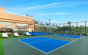 Plataforma Deportiva Panorámica para Pista de Pádel, Diseño 2026, Acero Galvanizado en Caliente, Césped <span class=keywords><strong>Artificial</strong></span>, <span class=keywords><strong>Precio</strong></span> de Fábrica - Product Image 3