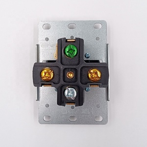 <span class=keywords><strong>Prise</strong></span> <span class=keywords><strong>murale</strong></span> <span class=keywords><strong>de</strong></span> qualité industrielle 50A NEMA 14-50R pour la recharge <span class=keywords><strong>de</strong></span> véhicules électriques, fours, cuisinières, machines à souder - Product Image 3