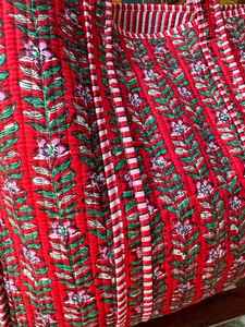 Bolso Tote de Algodón Acolchado con Estampado de Bloques Indio, Artesanía Tradicional Hecha a Mano, Bolso de Hombro para Viaje - Product Image 4