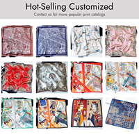 Foulard carré en soie de mûrier de grade 6A, motif artistique personnalisé, soyeux et fluide, faible MOQ, OEM, motif artistique géométrique rétro à blocs de couleur