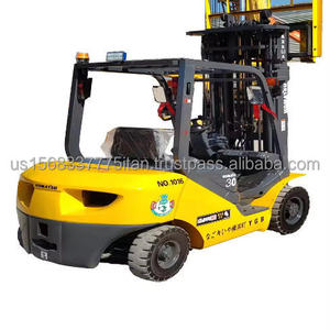 Oferta Especial: Montacargas Usado KOMATSU 30 de 3 Toneladas con Motor Diésel, Bomba de Agua, Caja de Cambios de Alto Rendimiento, Características para Construcción - Product Image 1