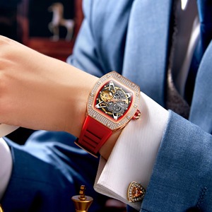 Reloj Deportivo Mecánico Automático para Hombre, Marca Personalizada Drioshipping, Resistente al Agua, Caja Cuadrada de Aleación, Correa de Goma, Esfera de Cristal con Indicadores - Product Image 4