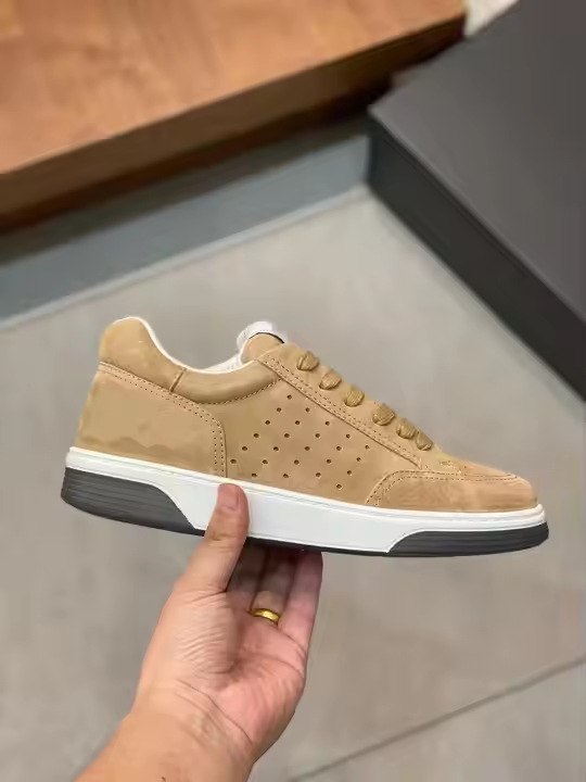 สีน้ำตาล