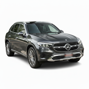 Mercedes-Benz Classe GL C 300 Turbo 2024 Noir Propre avec Jantes Alliage R17, Sièges en Cuir, Système de Navigation, Démarrage à Distance et Toit Ouvrant - Product Image 1