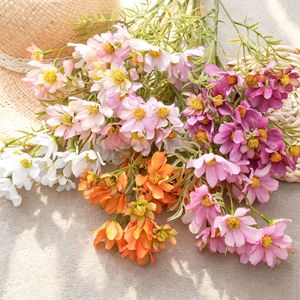 Bouquet de chrysanthèmes artificiels Lina Wild blanc, rose, orange, violet, décoration de mariage, décoration de la maison, fleurs de marguerite - Product Image 1