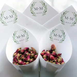 Conos de confeti de papel blanco personalizados al por mayor nombres personalizados <span class=keywords><strong>fechas</strong></span> para bodas despedida de soltera fiestas de graduación Acción de Gracias - Product Image 2