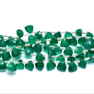 Piedras preciosas de ónix verde AAA, cuentas de Briolette facetadas de 7mm-8mm, cuentas de piedras preciosas semipreciosas de ónix verde Natural para la fabricación de joyas - Product Image 1