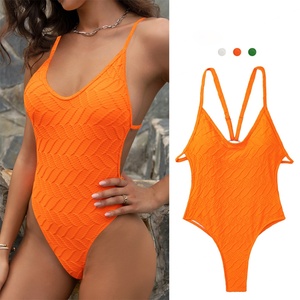 ชุดว่ายน้ำบิกินี่แบบชิ้นเดียวสีพื้นผ้าแจ็คการ์ดพิมพ์ลายโลโก้ตามสั่ง ดีไซน์เซ็กซี่รัดรูปโชว์หลัง เหมาะสำหรับใส่ไปชายหาดสำหรับผู้หญิง - Product Image 3