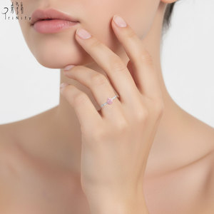 แหวนเพชรชมพูหรูหราทันสมัย งานแฮนด์เมด แหวนหมั้นเพชรทองคำ 18K เพชรชมพูแท้จากธรรมชาติ - Product Image 6