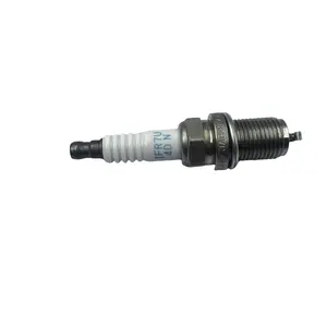 Wholesale Price Truck Spare Parts Original Quality 7U4DN SINOTRUK Yuchai Diesel Engine Spark Plugs