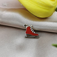 Breloques en émail en forme de patins, pendentifs en métal blanc ton K, breloques pour chaussures, bijoux de mode DIY, bracelets, décorations flottantes de Noël