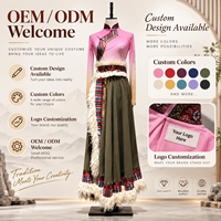 Costume de danse ethnique moderne professionnel pour femmes, robe de style mongol tibétain avec bordure en fausse fourrure et pompons