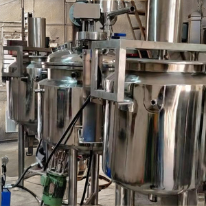 Máquina Mezcladora y Homogeneizadora Todo en Uno para Producción Cosmética con Capacidad de 100L, Construcción de Acero Inoxidable para Cremas y Lociones - Product Image 4