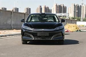Nouvelle <span class=keywords><strong>BYD</strong></span> <span class=keywords><strong>Han</strong></span> L DM-i 2025, berline 4 portes 5 places, hybride rechargeable, 200 kW/315 Nm, autonomie NEDC de 170 km, idéale pour la famille - Product Image 2