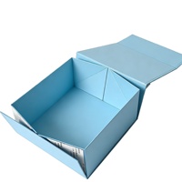 Boîte cadeau magnétique en carton gris imperméable de luxe personnalisée avec poignée pour l'emballage de chaussures et de chaussettes