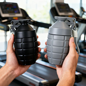 Botella Mezcladora de Proteínas de Plástico Ecológica e Innovadora a Prueba de Fugas para Transporte Seguro en Bolsas con Diseño de Tapa Abatible - Product Image 5