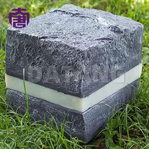 Luz LED con diseño de piedra brillante IP65, decoración navideña para hoteles, centros comerciales, plazas al aire libre y eventos. - Product Image 6