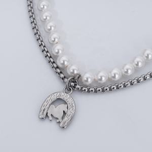 Collares al por mayor de acero inoxidable con colgantes de cabeza de caballo, diseño retro de moda, gargantilla de perlas, collar con dijes - Product Image 3