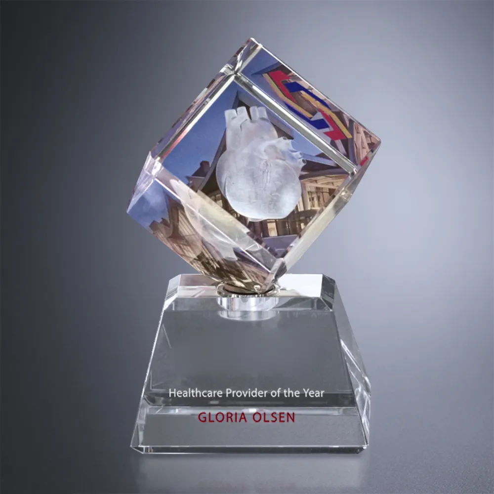 Manufacturer Rotatable Crystal Cube Achievement Award 3D Laser Custom Logo Business Gift Polished Office Desk Decoration Craft