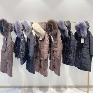 Mode personnalisée <span class=keywords><strong>Femme</strong></span> hiver Manteau bouffant femmes <span class=keywords><strong>mi</strong></span>-longueur lâche épaissi rembourré blanc canard <span class=keywords><strong>doudoune</strong></span> - Product Image 3