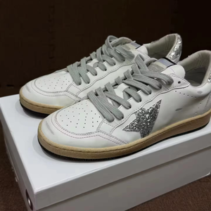 Chaussures plates tendance pour femmes 2026, chaussures de marche de haute qualité, luxueuses, respirantes, légères, chaussures de skate, autres chaussures de mode - Product Image 1