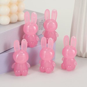 Gloss à lèvres hydratant naturel Little Rabbit, coloré et mignon, en gros, marque privée, végétalien, tubes d'huile à lèvres changeante de couleur - Product Image 4