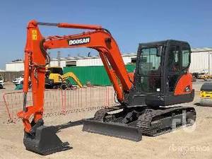DOOSAN DX60 - Product Image 2