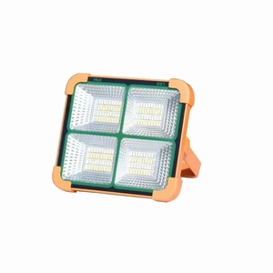 Nouveauté Lampe de <span class=keywords><strong>projecteur</strong></span> LED extérieure rechargeable portable IP65 100W 200w <span class=keywords><strong>Projecteur</strong></span> <span class=keywords><strong>solaire</strong></span> - Product Image 1
