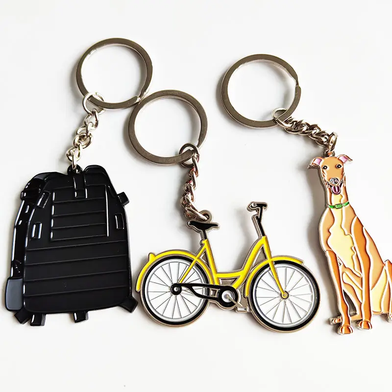 Porte-clés lettres avec logo 3D personnalisé Porte-clés en métal en alliage promotionnel Porte-clés en métal personnalisé en émail souple dur