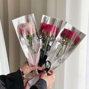 Bolsas de Embalaje para Ramos de Rosas Resistentes al Agua con Descuento al por Mayor para el Día de San Valentín, Bolsas para Flores Frescas, Bolsas Tubulares Rectas Doradas - Product Image 1