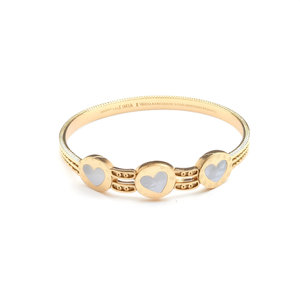Brazalete de Moda en Acero Inoxidable 316L con Baño de Oro PVD, Diseño de Corazón, Joyería Sostenible y Resistente - Product Image 2