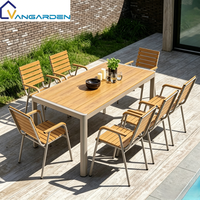 Ensemble de table et de chaises en bois plastique mobiles pour jardin et cour, style minimaliste moderne, empilables, imperméables, avec cadre en aluminium, pour six personnes