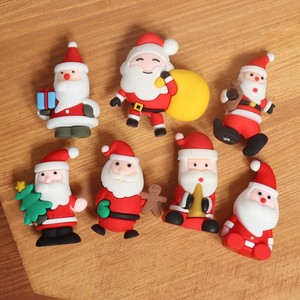 อุปกรณ์การอบตุ๊กตาพีวีซีรูปต้นไม้สีเขียวของเล่นรูปซานตาคลอสคัพเค้ก3D ตกแต่งยอดเค้กคริสต์มาส - Product Image 1