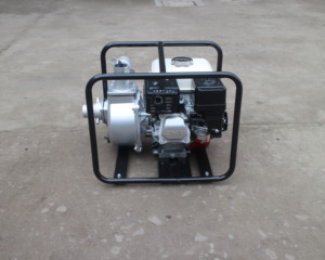 2 इंच 5.5hp छोटी कृषि मशीनरी धातु गैसोलीन पानी पंप कोर इंजन के साथ - Product Image 3