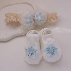 Fascia <span class=keywords><strong>per</strong></span> <span class=keywords><strong>capelli</strong></span> <span class=keywords><strong>per</strong></span> bambini con fiocco <span class=keywords><strong>per</strong></span> <span class=keywords><strong>capelli</strong></span> con fascia elastica fiori di pizzo calzini <span class=keywords><strong>per</strong></span> neonati con fiori - Product Image 2