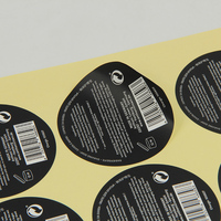 Étiquette personnalisée en papier imperméable avec logo imprimé pour vêtements