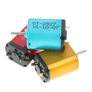 Modelo de <span class=keywords><strong>motor</strong></span> rápido pequeño de Color, modelo de coche de juguete eléctrico, coche de control remoto, <span class=keywords><strong>motor</strong></span> pequeño de tracción a las cuatro ruedas DIY - Product Image 4