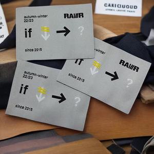 Étiquettes tissées personnalisées en polyester, imprimées numériquement, écologiques et durables, à coudre sur vêtements et sacs – Nouveauté très demandée, conception gratuite - Product Image 1