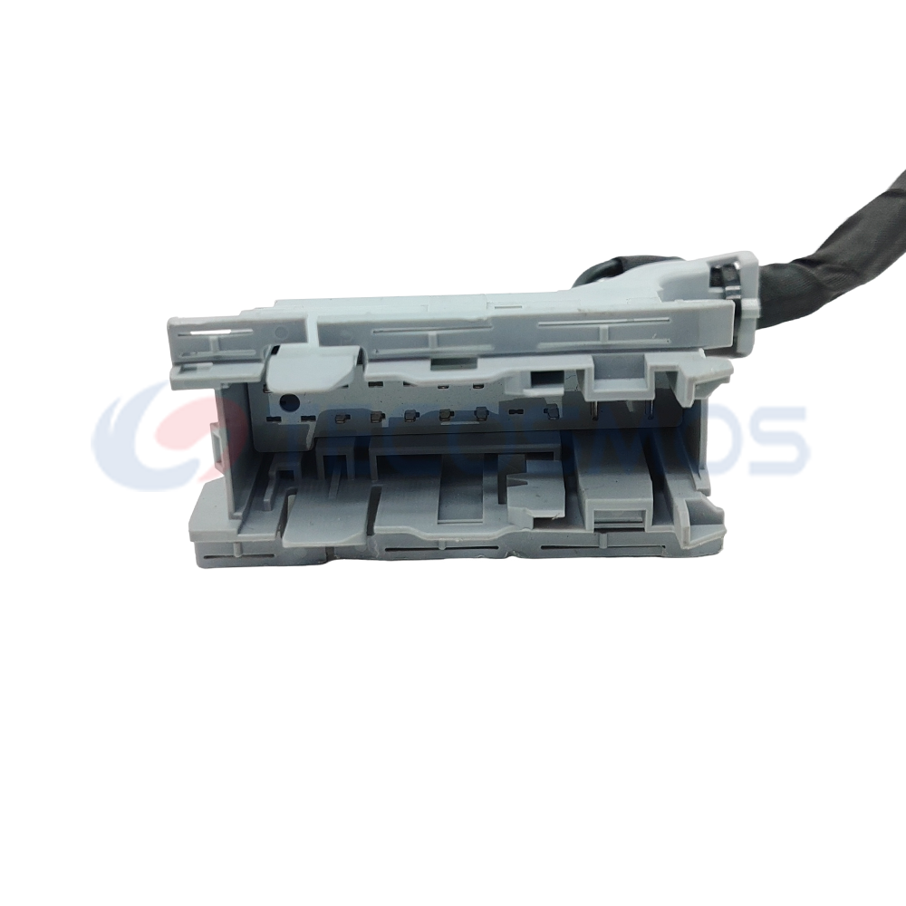 Automobile Waterproof Wiring Harness Connector Plug 13600495